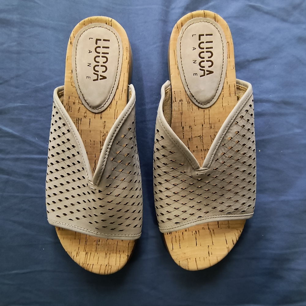 Lucca Lane Belinda Leather Open Toe Slides , Light Tan, Size 7.5